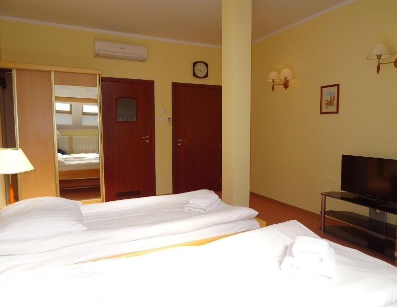 Hotel Bartis image