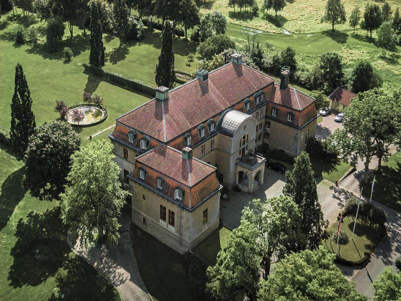 Bjertorp Slott image