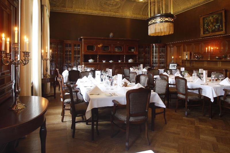 Bjertorp Slott image