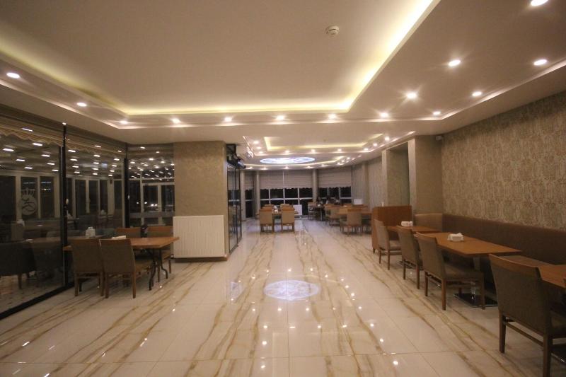 Garden Zara Hotel image