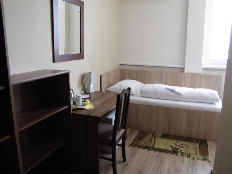 Hotel Hubert Nové Zámky image