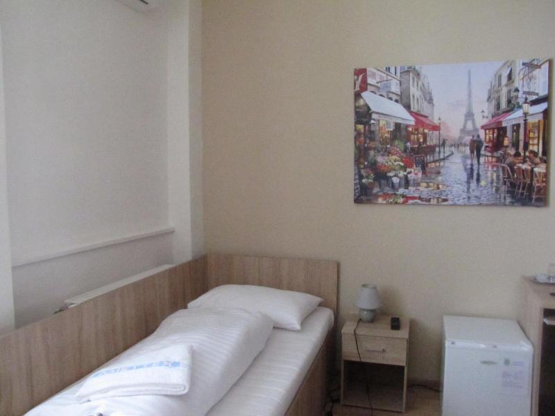 Hotel Hubert Nové Zámky image