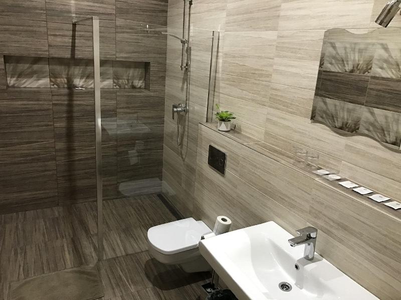 Hotel Hubert Nové Zámky image