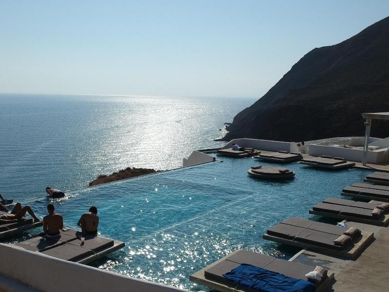 Golden Beach Resort Anafi — exterior view