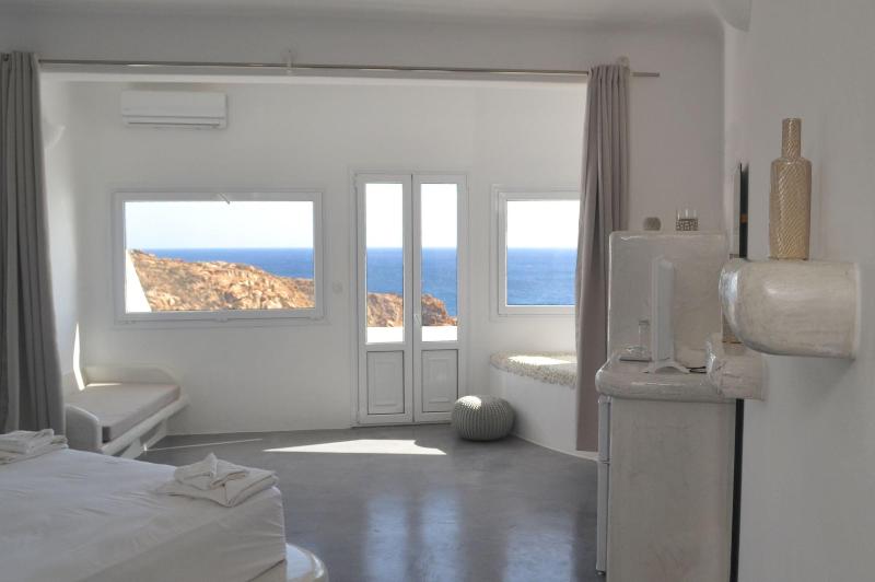 Golden Beach Resort Anafi gallery photo 28