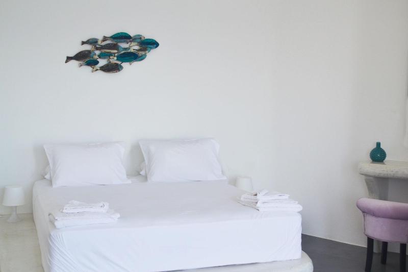 Golden Beach Resort Anafi gallery photo 8
