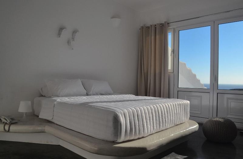 Golden Beach Resort Anafi gallery photo 11