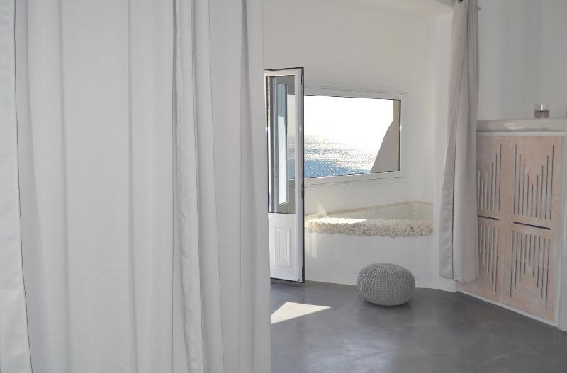 Golden Beach Resort Anafi gallery photo 7