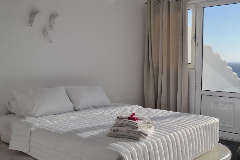 Golden Beach Resort Anafi gallery photo 19