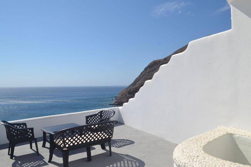 Golden Beach Resort Anafi gallery photo 20