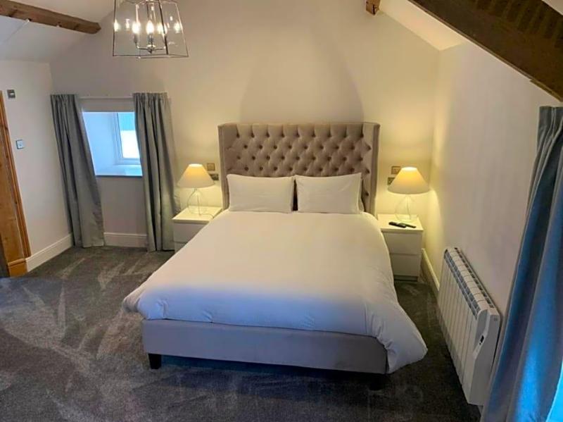 Woodlands Hall Hotel image