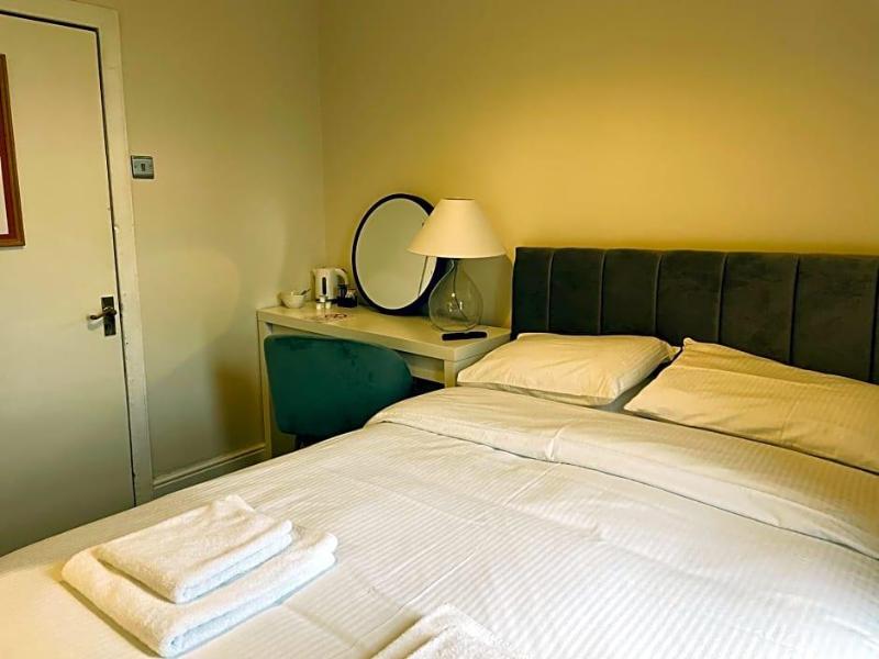 Woodlands Hall Hotel image