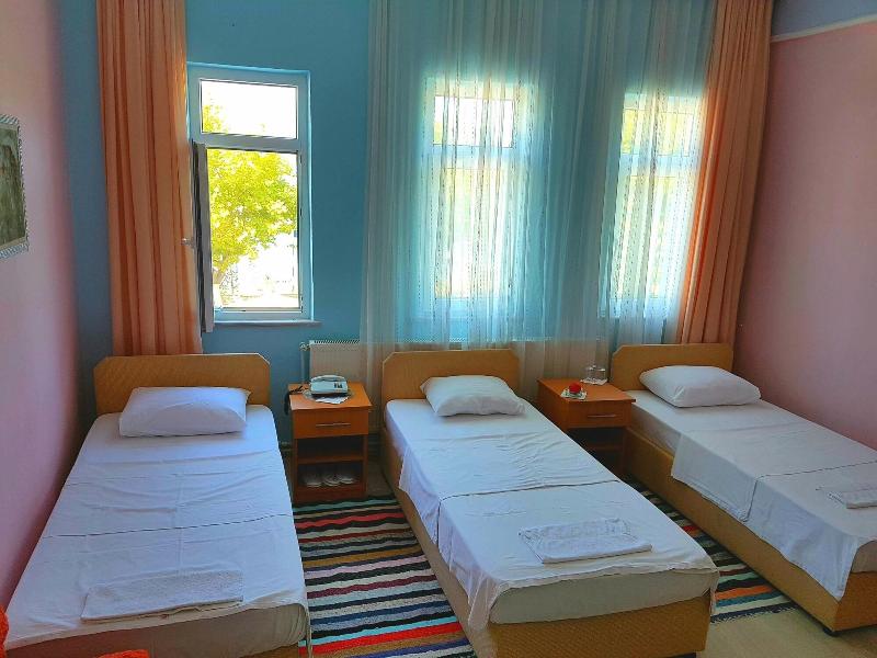 Yali Otel image