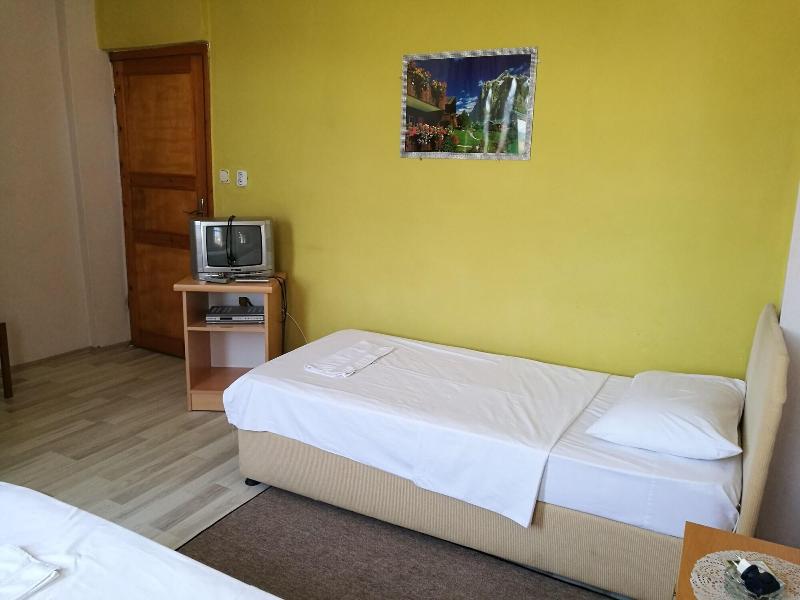 Yali Otel image