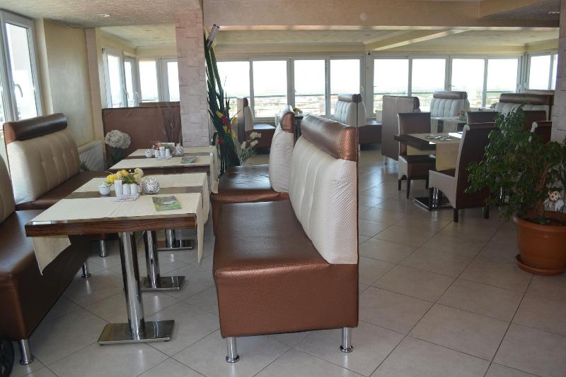 Yildirim Hotel