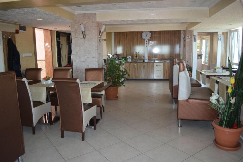 Yildirim Hotel