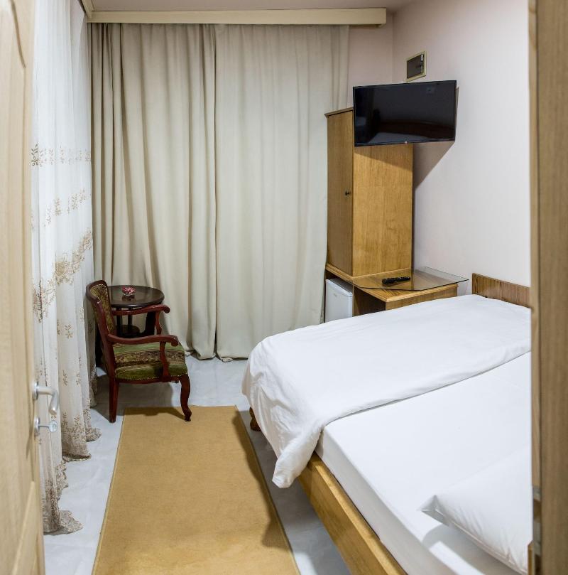 B&B Passage image
