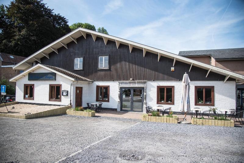 Hôtel Le Relais Du Marquis image