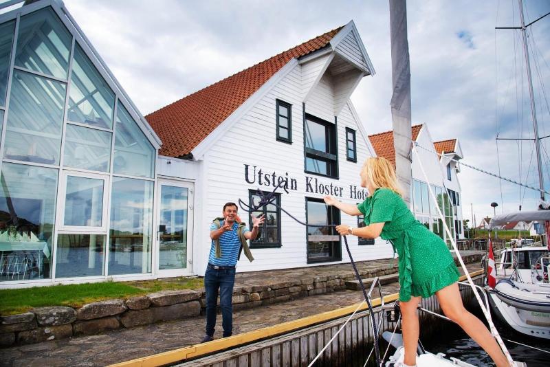 Utstein Kloster Hotell image