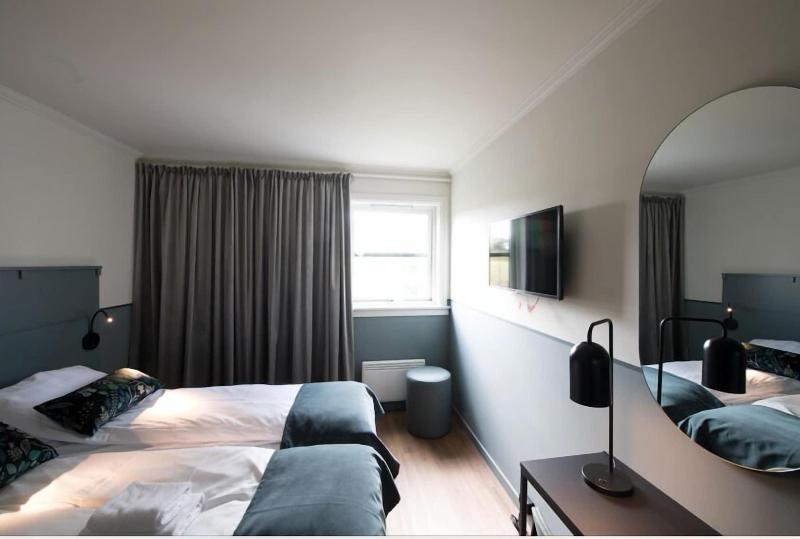 Utstein Kloster Hotell image