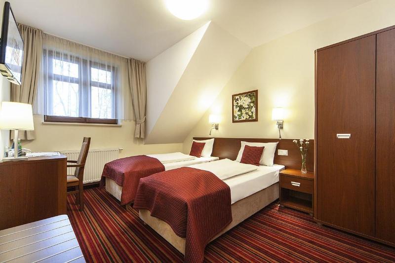 Rezydencja Dwór Polski image