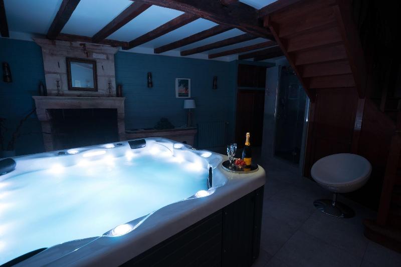 Chambre d'hôtes La Tillaie image