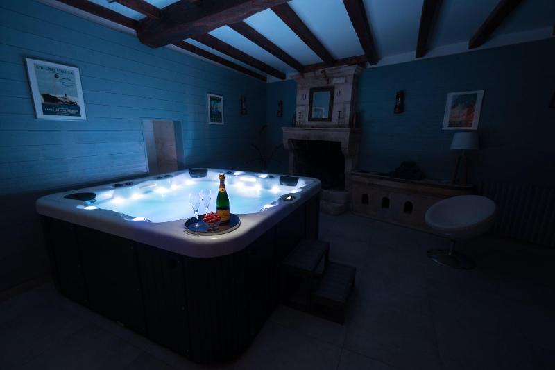 Chambre d'hôtes La Tillaie image