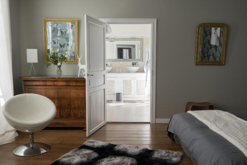 Chambre d'hôtes La Tillaie image