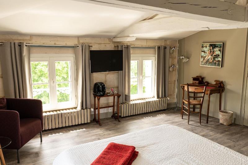 Chambre d'hôtes La Tillaie image