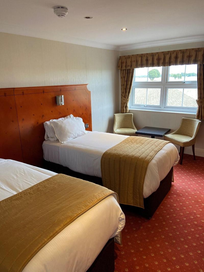 Loftsome Bridge Hotel image