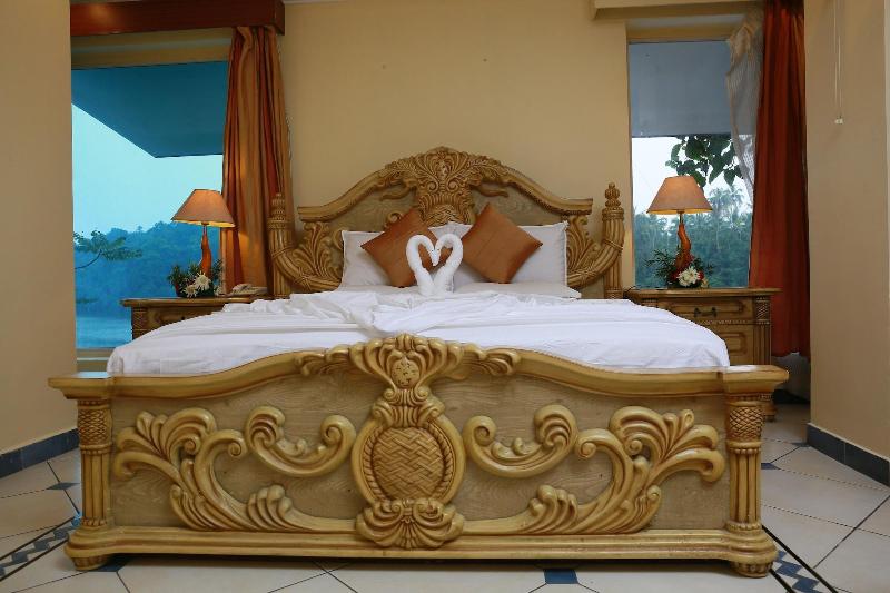 Emarald Ayurvedic Resort image