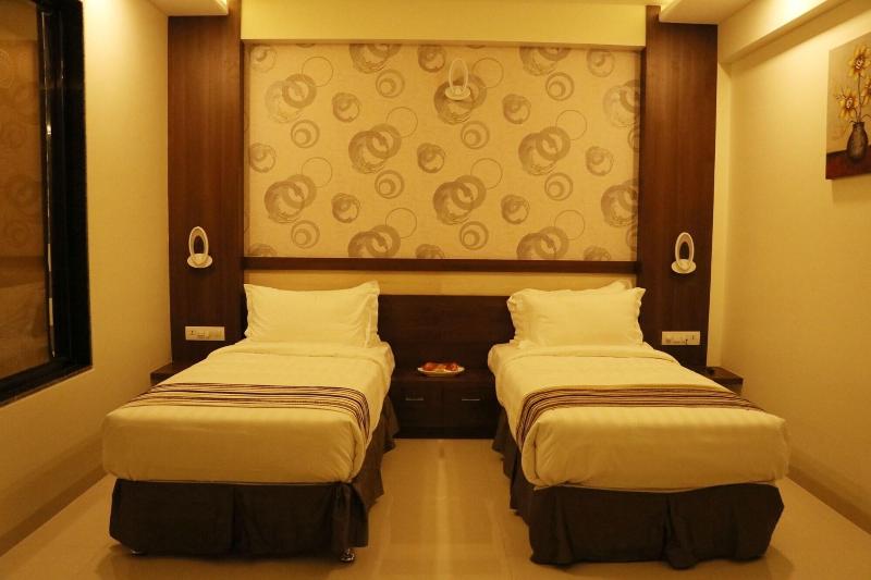 VITS Sagar Plaza, Pune Chakan — exterior view