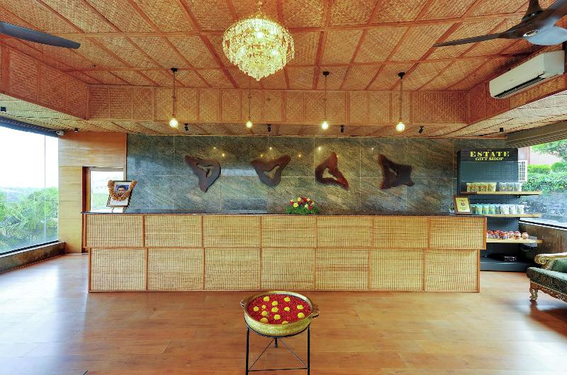 The Estate Resort Bar And Restaurant