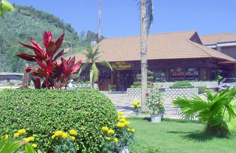 Sa Huynh Beach Resort image