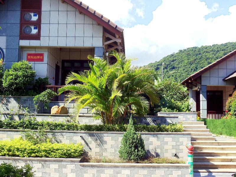 Sa Huynh Beach Resort image