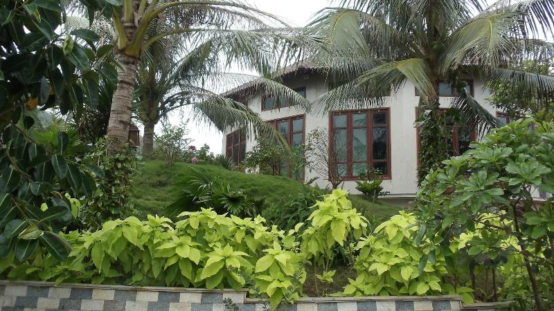 Sa Huynh Beach Resort image