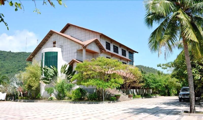 Sa Huynh Beach Resort image