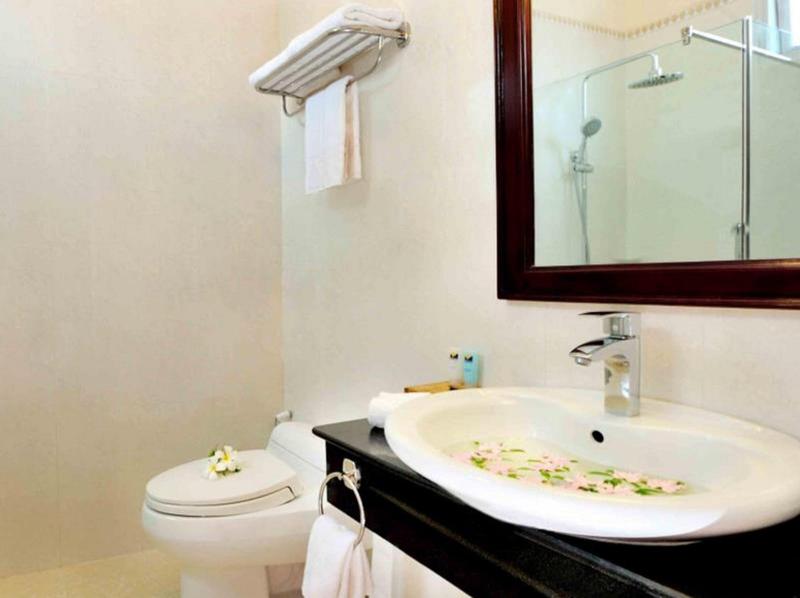 Sa Huynh Beach Resort image
