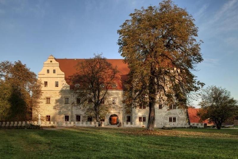 Uroczysko Siedmiu Stawów Luxury Hotel image