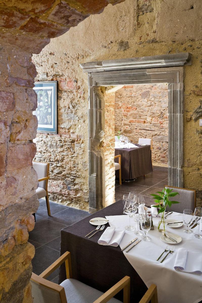 Uroczysko Siedmiu Stawów Luxury Hotel image
