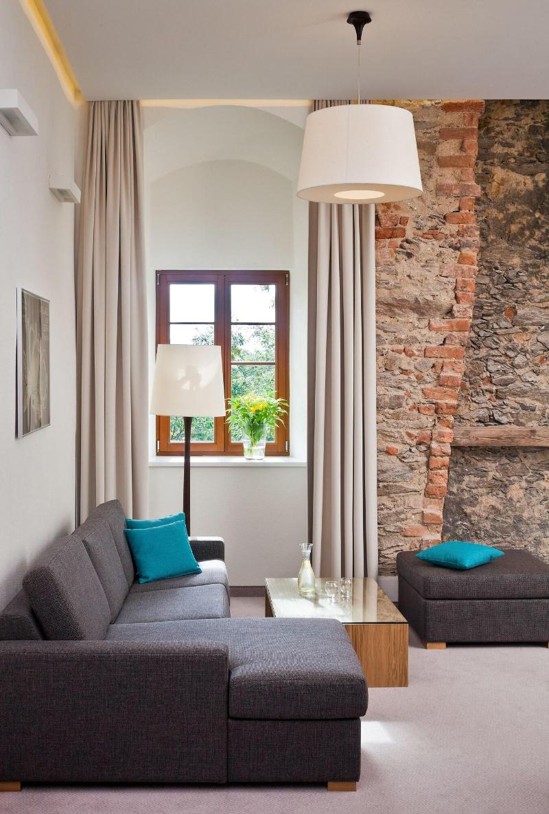 Uroczysko Siedmiu Stawów Luxury Hotel image