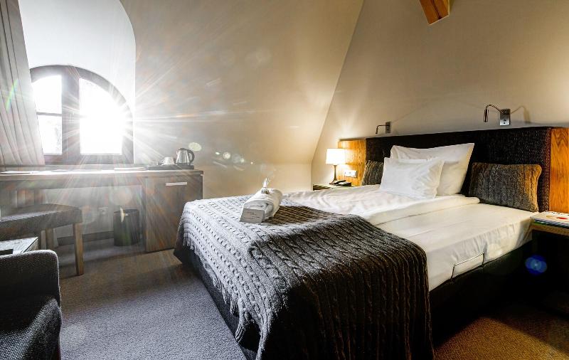Uroczysko Siedmiu Stawów Luxury Hotel image