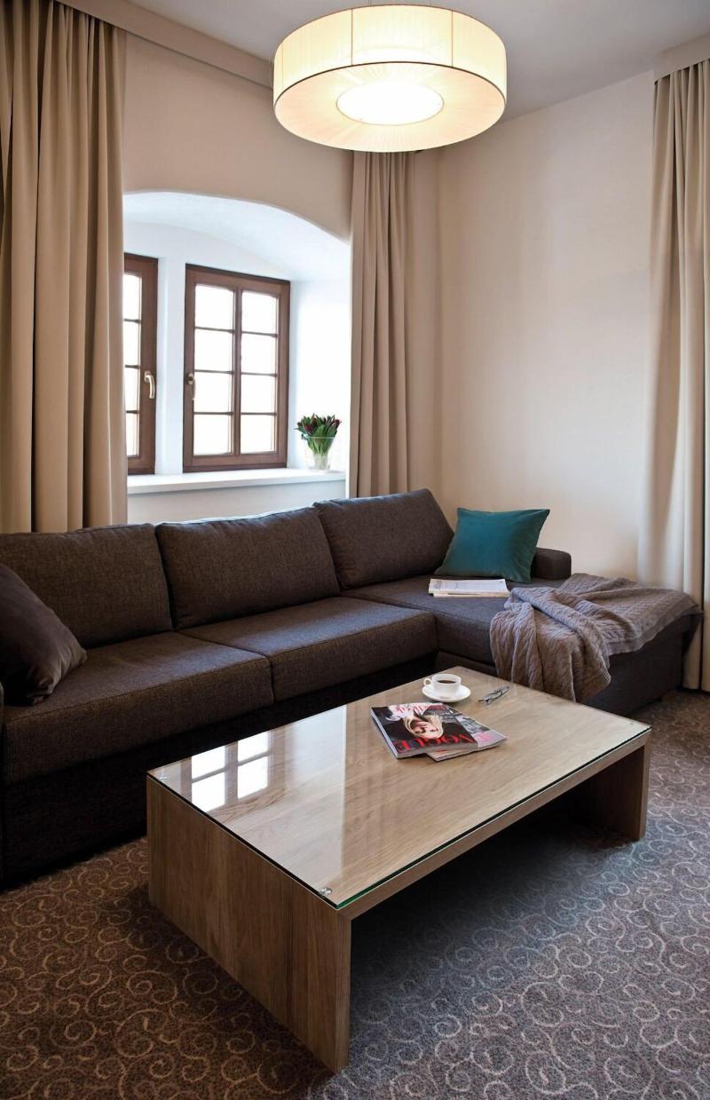 Uroczysko Siedmiu Stawów Luxury Hotel image