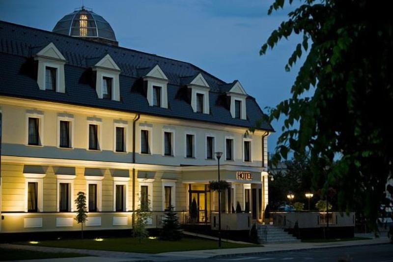 Hotel Štefánik image