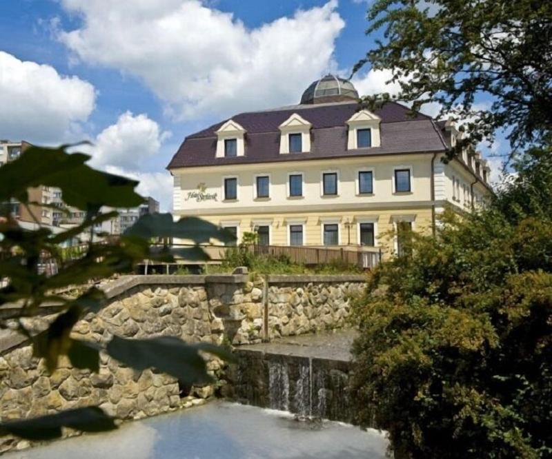 Hotel Štefánik image