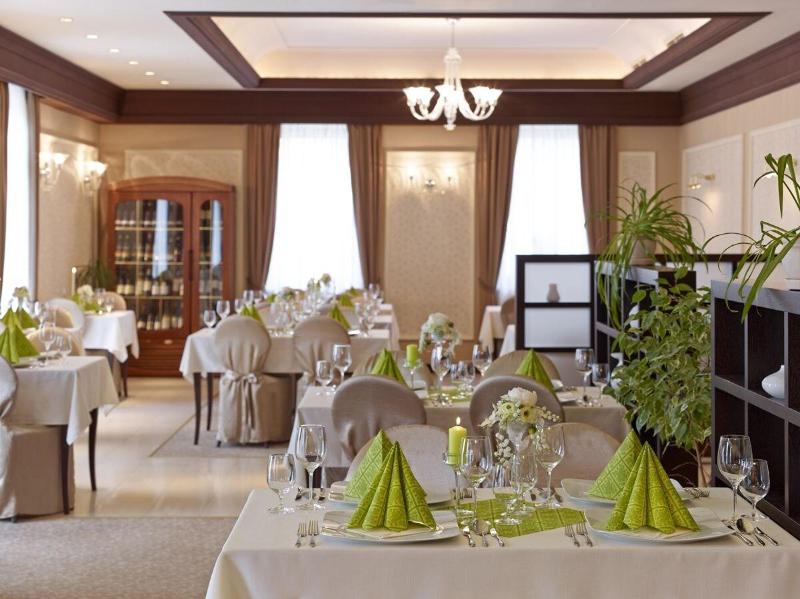 Hotel Štefánik image