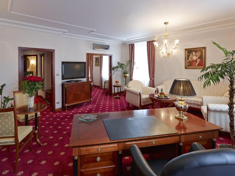 Hotel Štefánik image