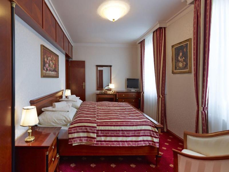 Hotel Štefánik image