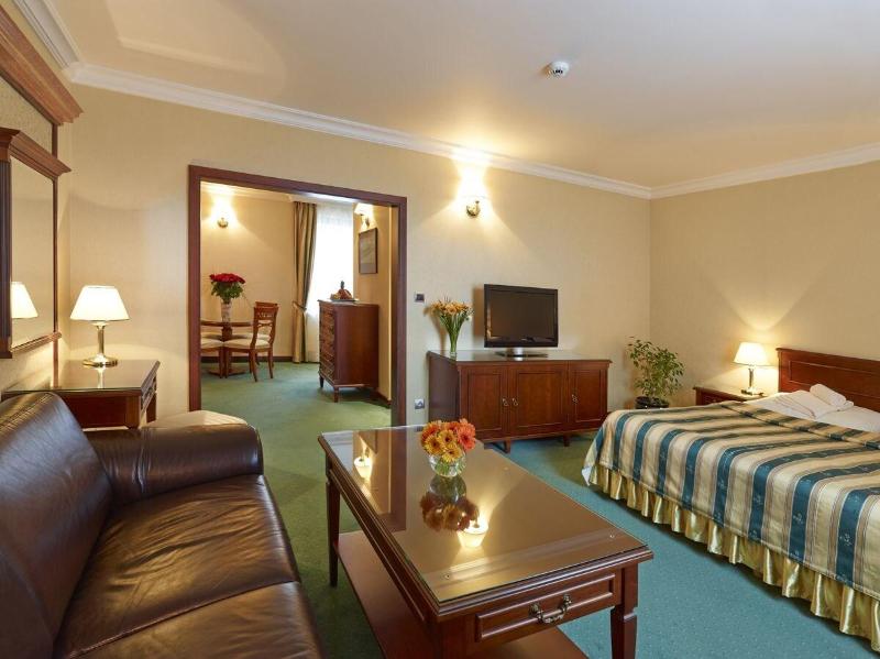 Hotel Štefánik image