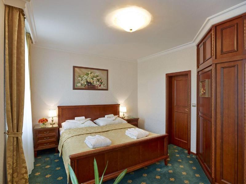 Hotel Štefánik image